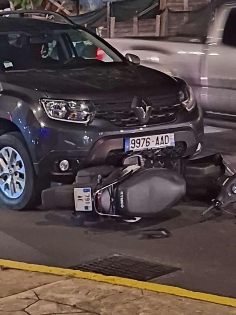 Scooter hit Vehicle Accident St Maarten