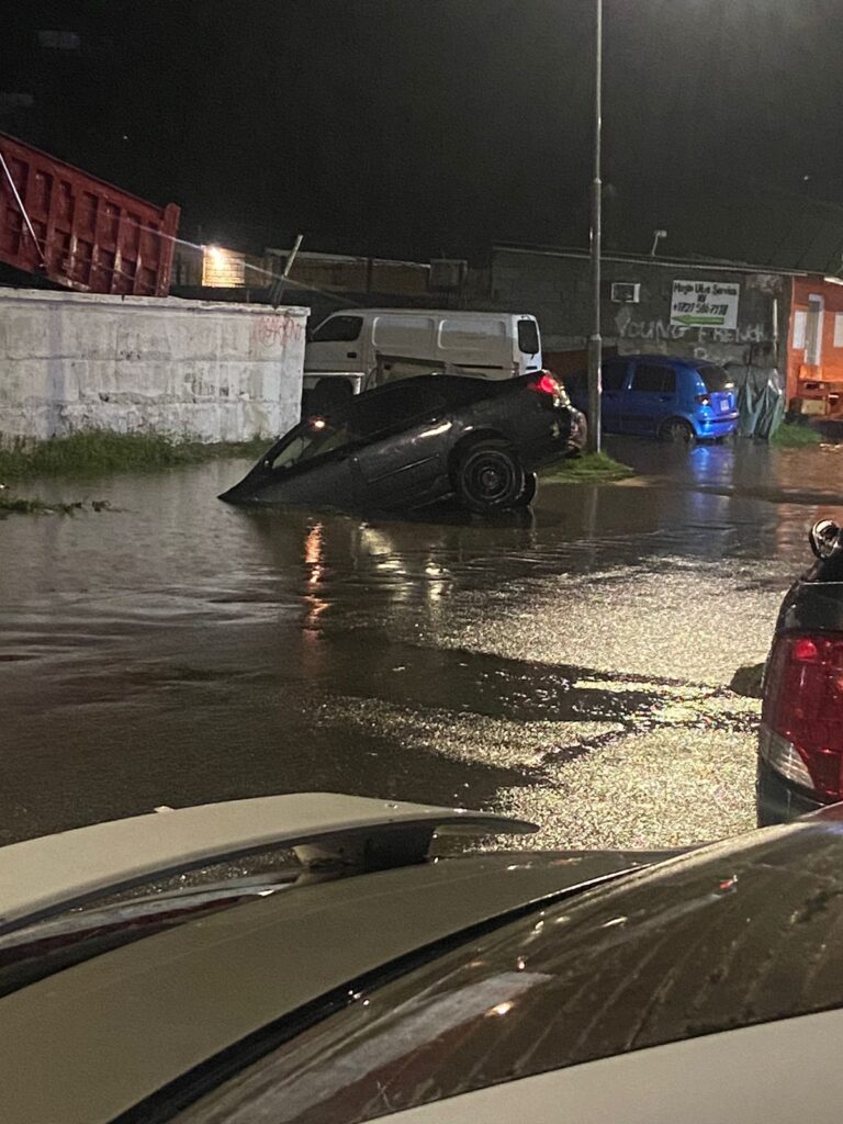 Updated Videos Photos St Maarten Flooding St Maartens Day