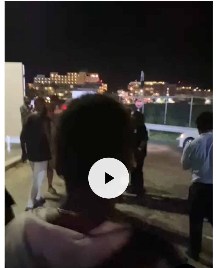 4 Videos of that fight last night St Maarten 