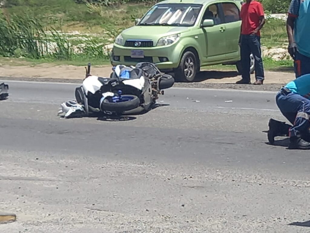 UPDATE Videos Accidents Cole Bay hill motorcyclist knocked off Bike