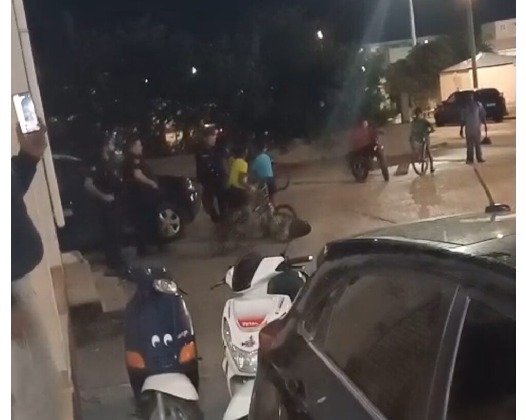 Video Gendarmes vs French Man Saint Martin
