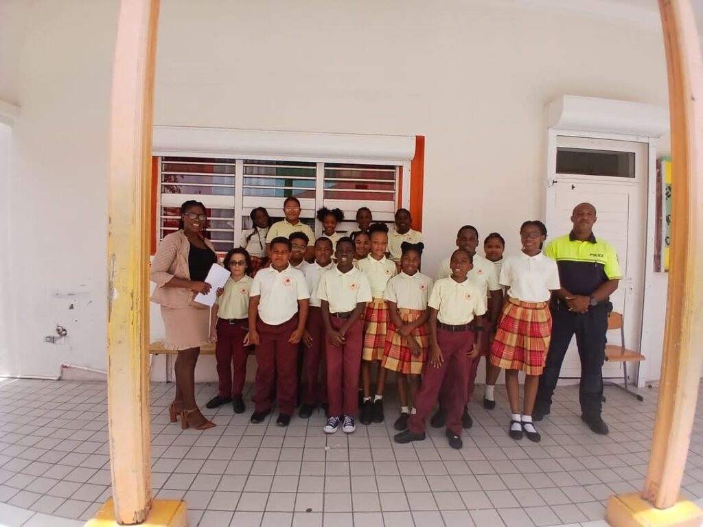 Traffic Department Visits Oranje School Dutch St Maarten
https://sxmnews.ai/from-bid-rigging-to-land-stealing-story-of-christopher-emmanuels-crash-out/