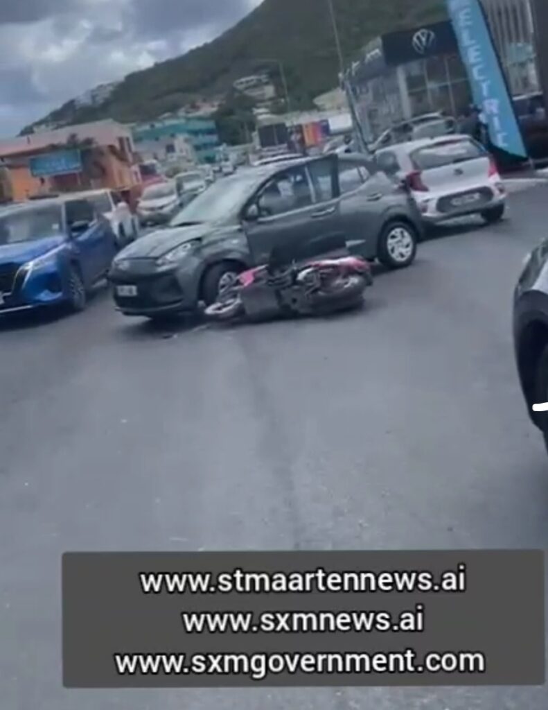 NEW VIDEOS Up Close and Personal aAngle Dutch Sint Maarten Accident