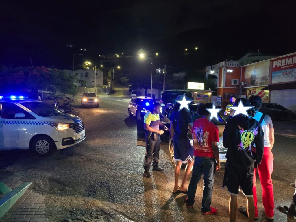 KPSM Conducts Island-Wide Nighttime Controls: Fines Issued and Scooters Confiscated Sxm St Maarten
